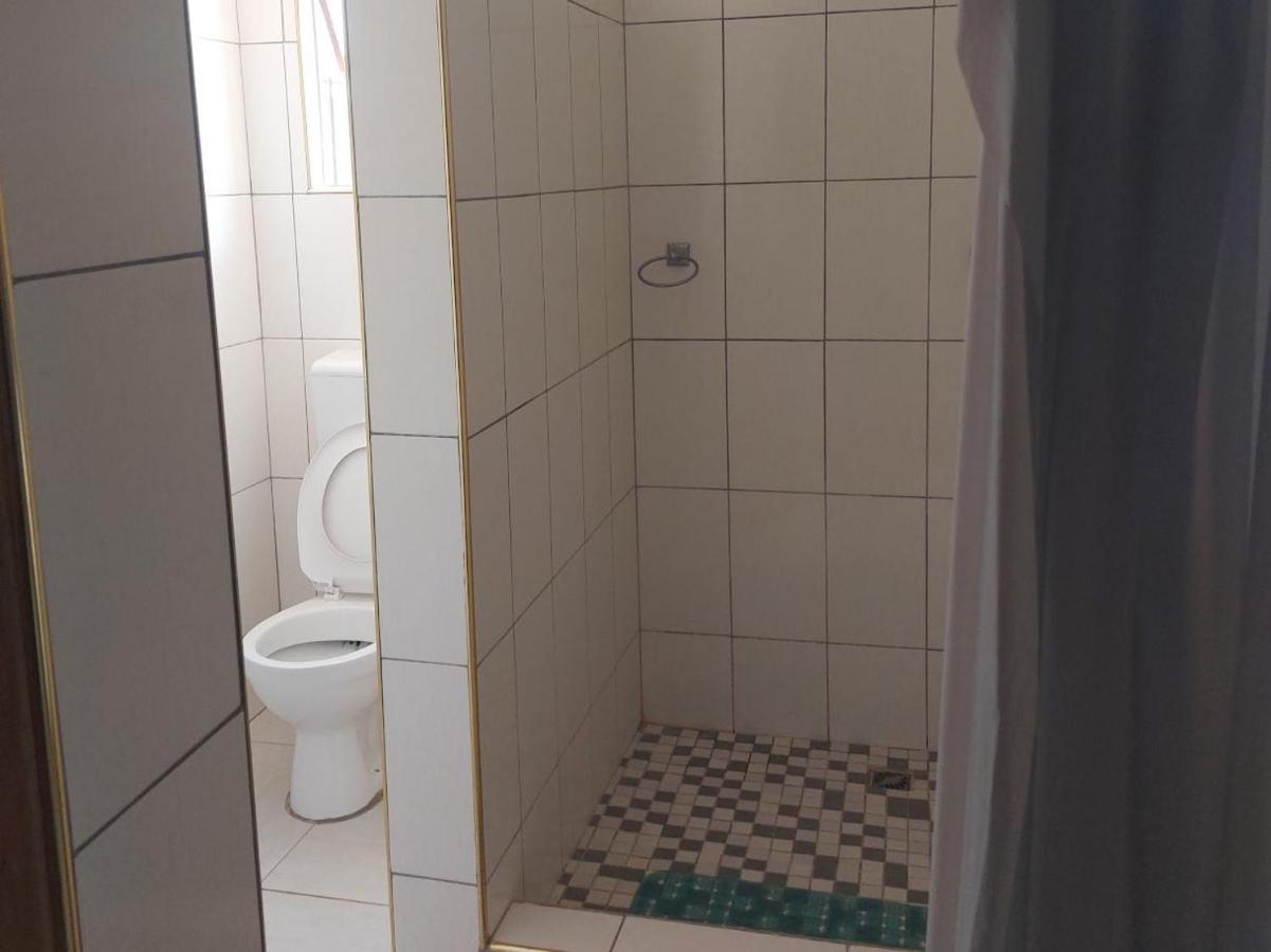 P Wake Guesthouse Opuwo Δωμάτιο φωτογραφία