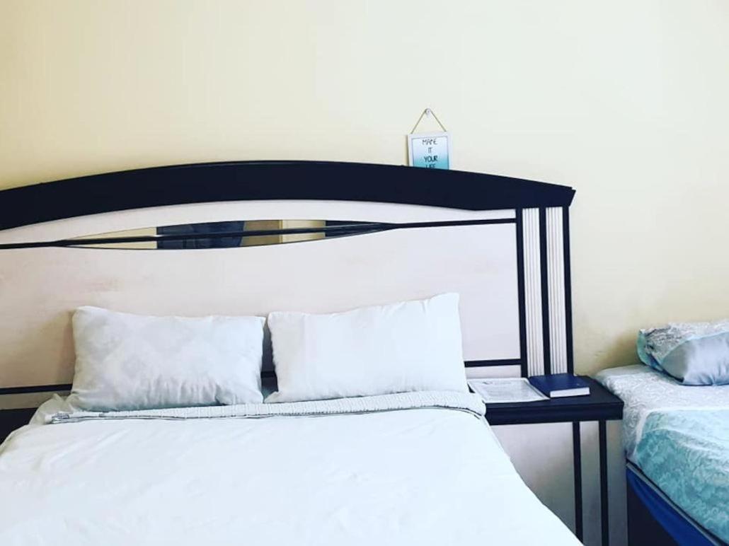 P Wake Guesthouse Opuwo Δωμάτιο φωτογραφία