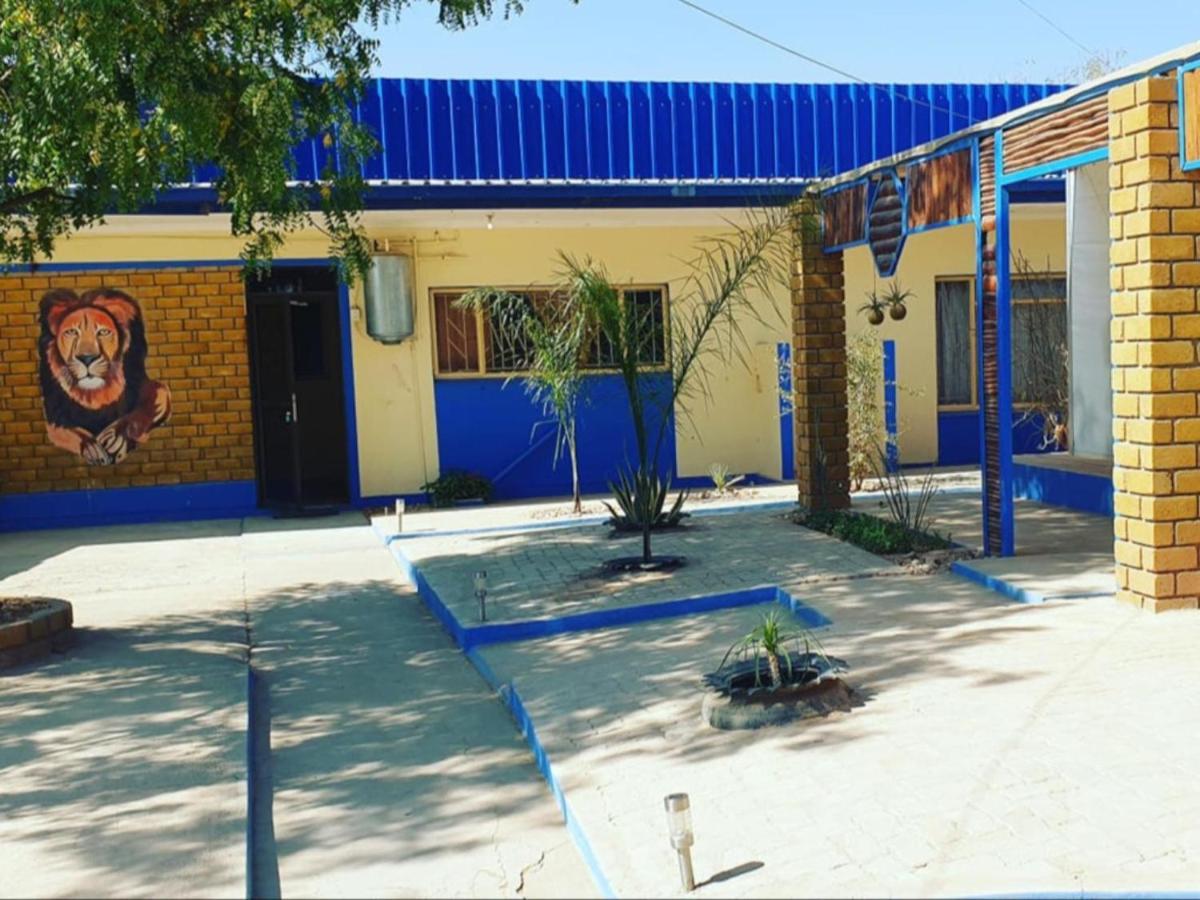 P Wake Guesthouse Opuwo Εξωτερικό φωτογραφία